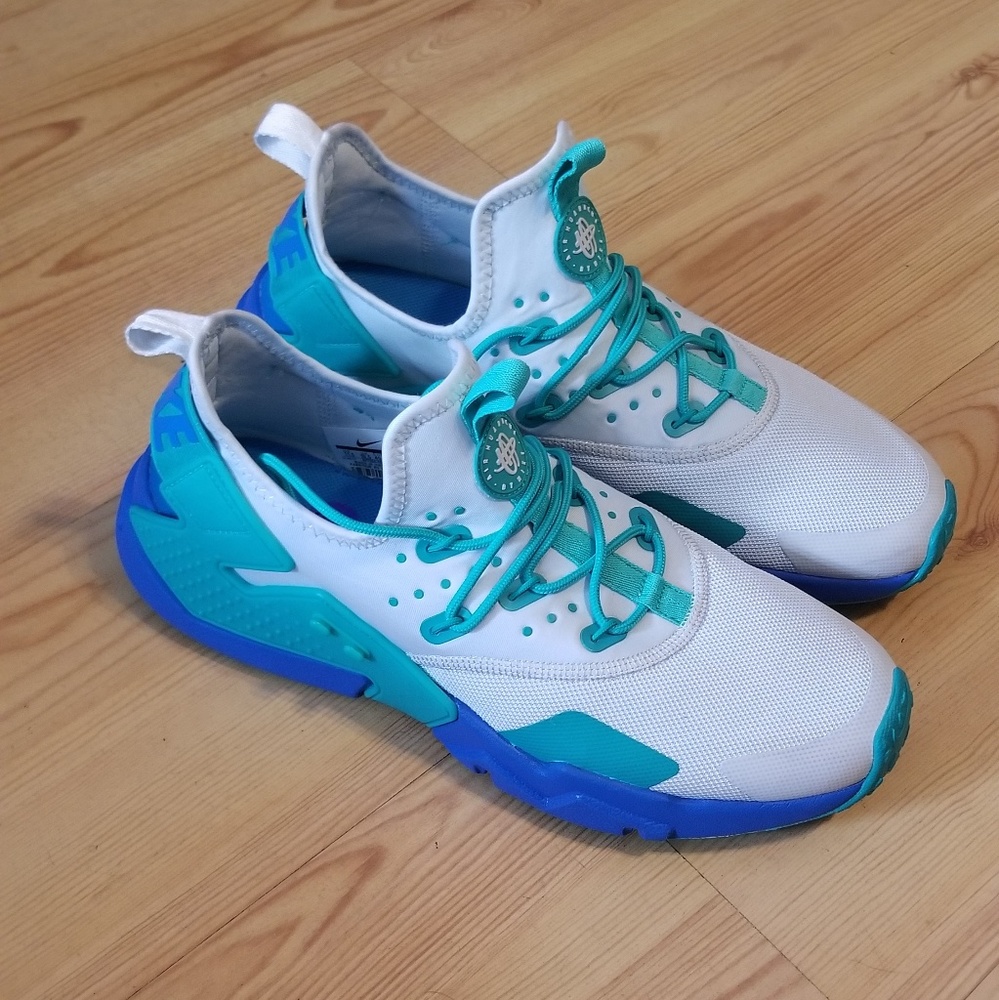 Nike Air Huarache Size 11.5